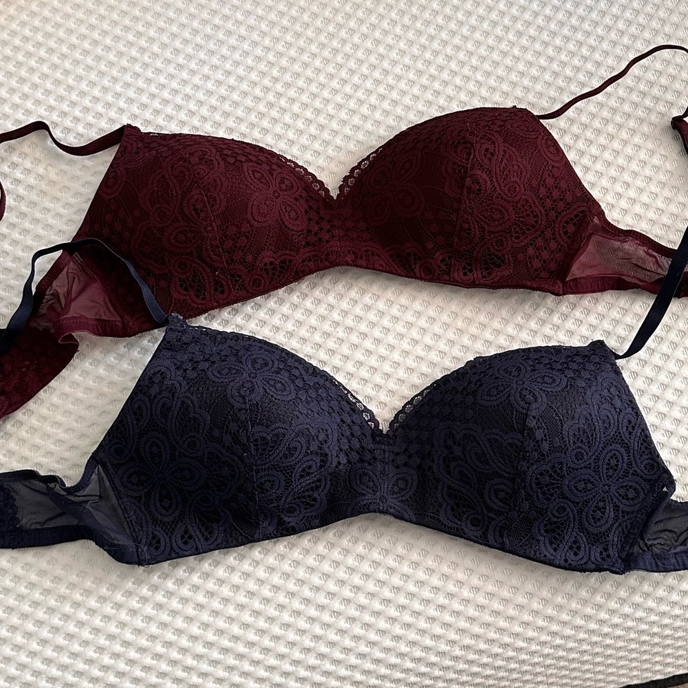 Maidenform Lace Wireless Bras (2)